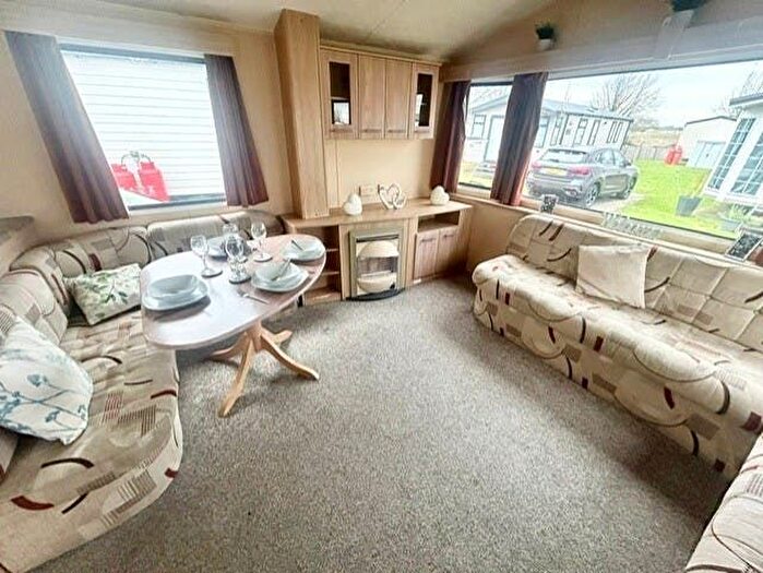 3 Bedroom Park Home For Sale In Beach Road, St. Osyth, Clacton-On-Sea, CO16