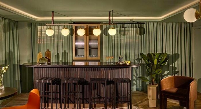 1 Bedroom Flat To Rent In Warroch Place, Glasgow, G3