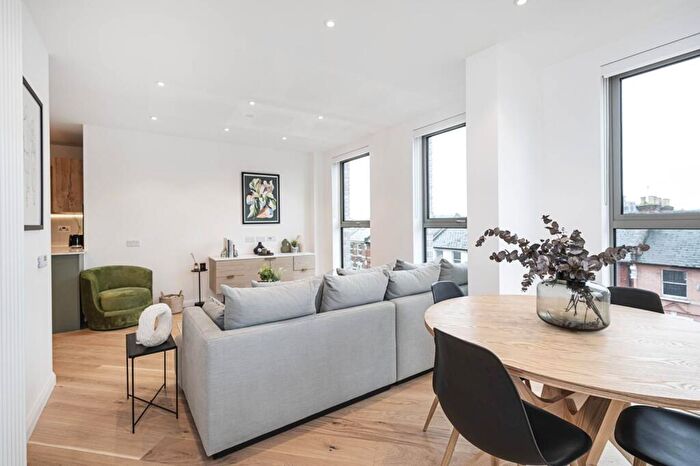 1 Bedroom Flat To Rent In Icon Heights, , Wood Green, London, N22