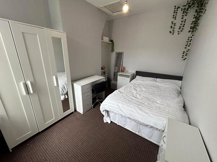 4 Bedroom House To Rent In Empress Road, Liverpool, L7