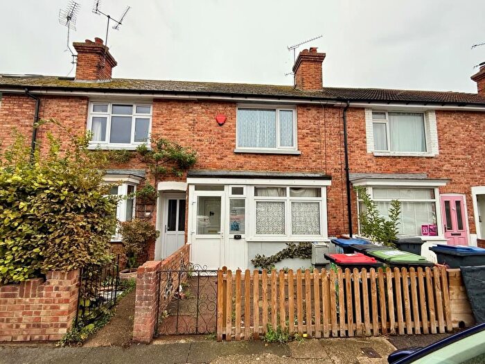 3 Bedroom Terraced House For Sale In Acton Road, Whitstable, Kent, CT5