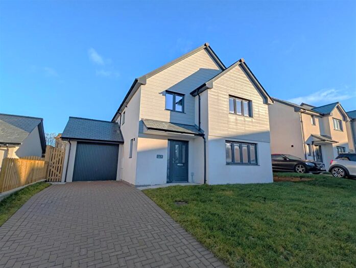 4 Bedroom Detached House For Sale In Bodmin, PL31