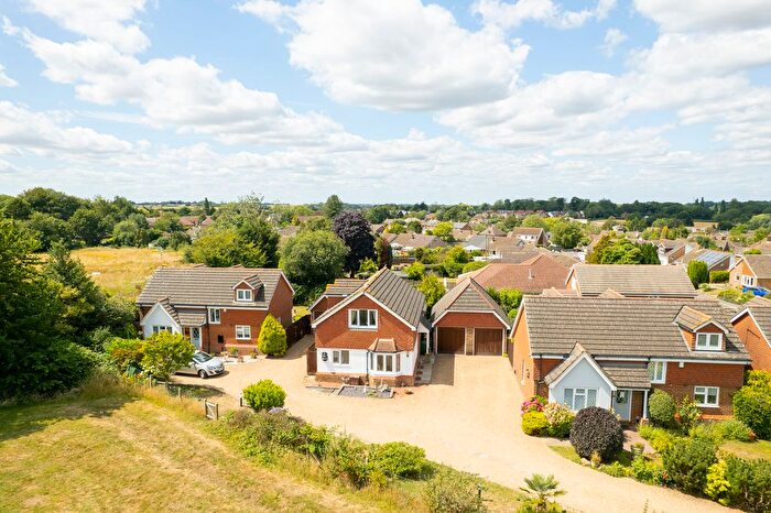 2 Bedroom Detached House For Sale In Whitehall Way, Ashford, TN25