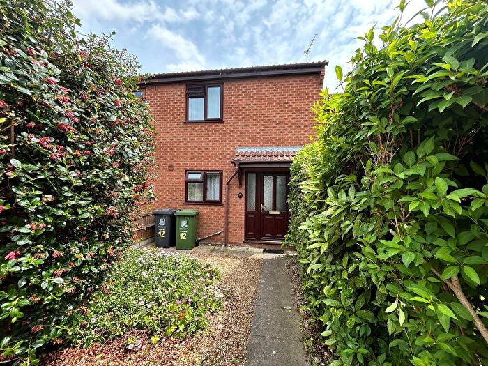 2 Bedroom Terraced House To Rent In Royal Albert Court, Gorleston, Great Yarmouth, NR31