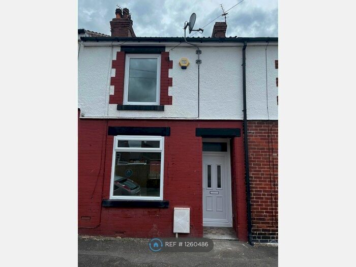 3 Bedroom Terraced House To Rent In North Road, Royston, Barnsley, S71
