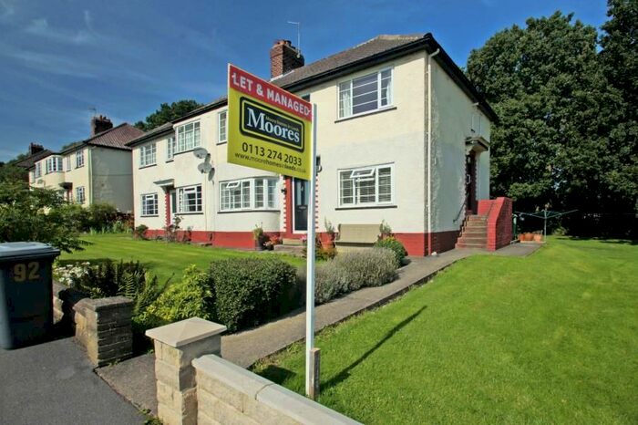 2 Bedroom Flat To Rent In Redesdale Garden, Adel, Leeds, LS16