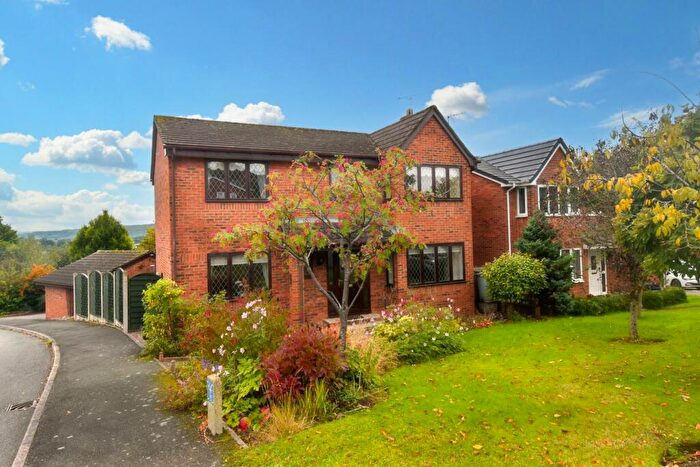 4 Bedroom Detached House For Sale In Maes Celyn, Llanbedr Dyffryn Clwyd, Ruthin, LL15
