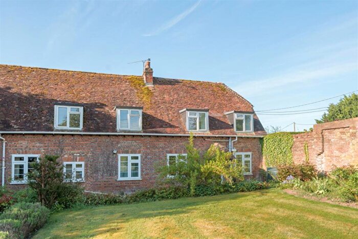 1 Bedroom Apartment To Rent In Whiteparish, Salisbury, SP5