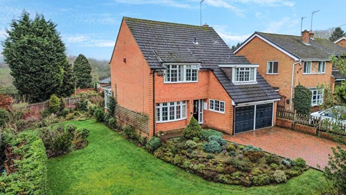 4 Bedroom Detached House For Sale In Fir Street, Sedgley, DY3