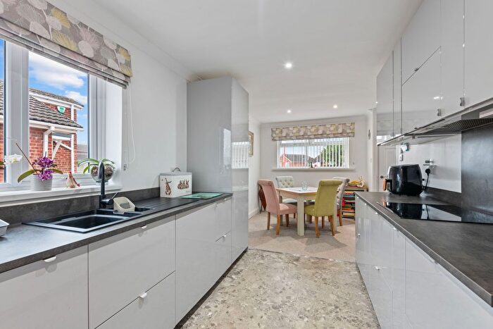 2 Bedroom Bungalow For Sale In Maple Road, Boston, PE21