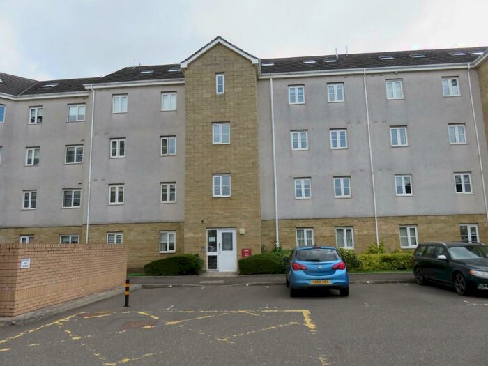 2 Bedroom Flat To Rent In Lloyd Court, Glasgow, G73