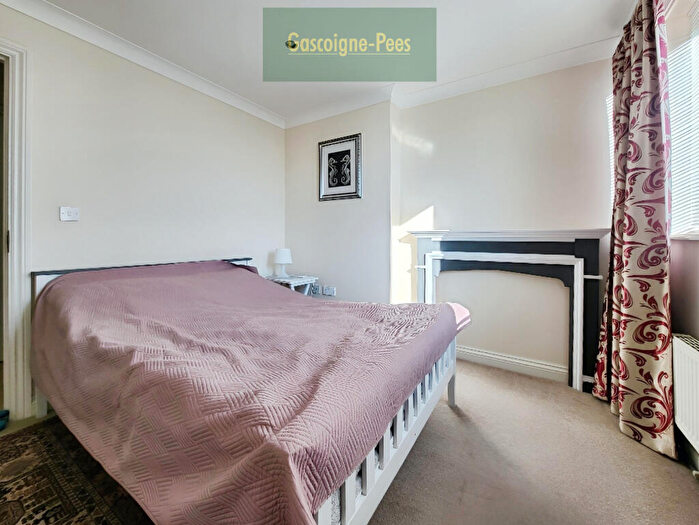 1 Bedroom Flat To Rent In Dukes Court, Farnborough, GU14