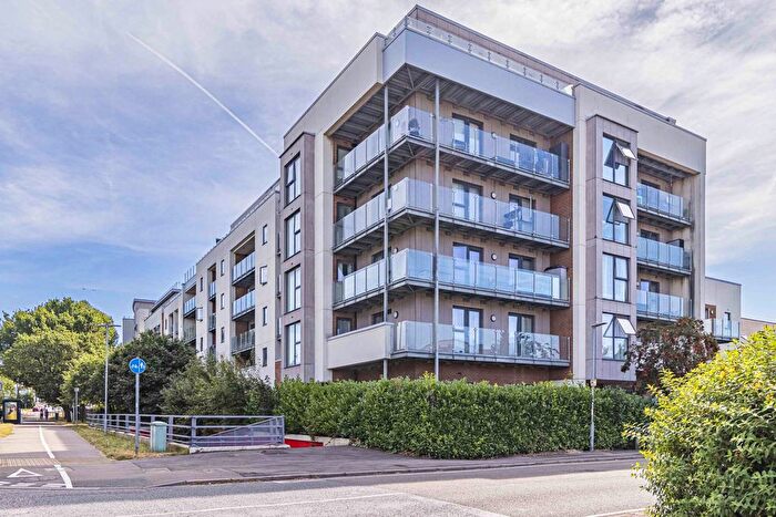 2 Bedroom Flat To Rent In Gemini Park, Manor Way, Borehamwood, Hertfordshire, WD6
