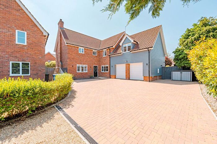 5 Bedroom Detached House For Sale In Russet Close, Finningham, IP14