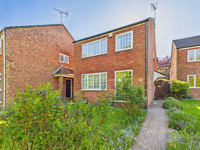4 Bedroom Detached House For Sale In Pigeon Farm Road, Stokenchurch, High Wycombe, Buckinghamshire, HP14