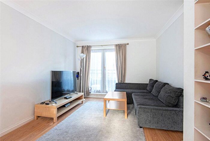 2 Bedroom Flat To Rent In Admiral Walk, London, W9