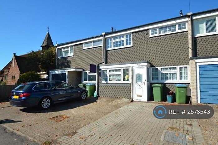 4 Bedroom Terraced House To Rent In Molesey Road, Hersham, Walton-On-Thames, KT12