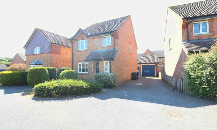 3 Bedroom Detached House To Rent In Wood Lane, Kingsnorth, Ashford TN23