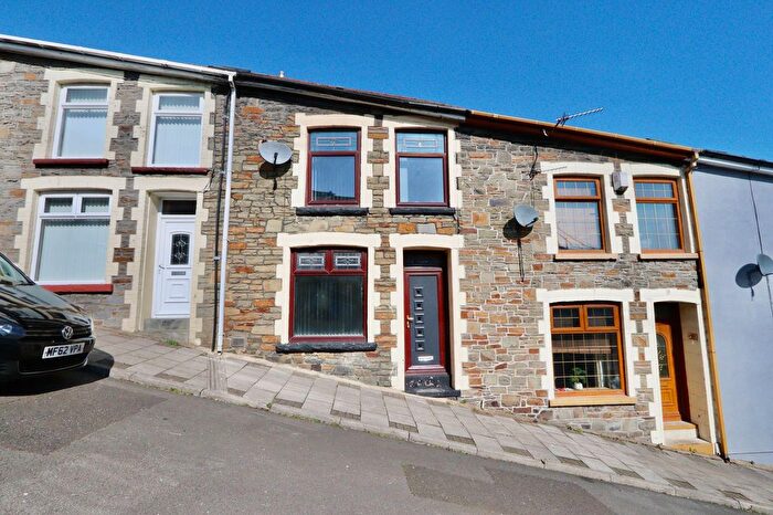 3 Bedroom Terraced House To Rent In Ayron Street, Ferndale, CF43