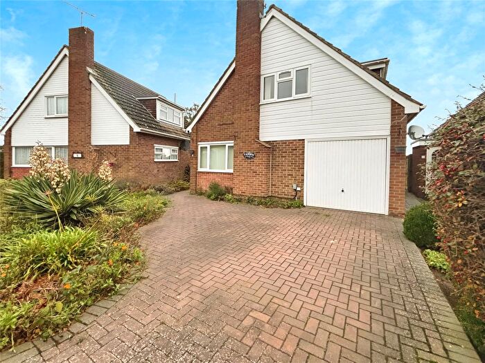 3 Bedroom Detached House To Rent In St. Barnabas Close, Gillingham, Kent, ME7