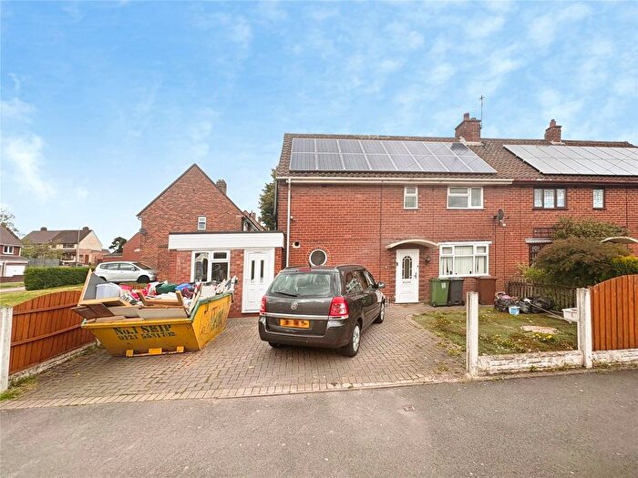 4 Bedroom Semi Detached House To Rent In Primley Avenue, Walsall, West Midlands, WS2
