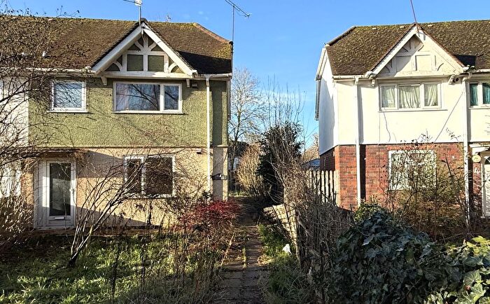 3 Bedroom Semi Detached House For Sale In Maygoods View, High Road, Cowley, Uxbridge, UB8