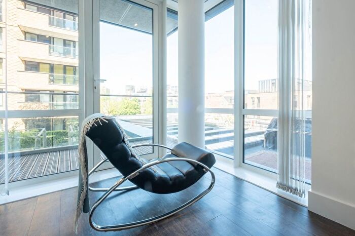 2 Bedroom Flat To Rent In Naval House, Victory Parade, Royal Arsenal, SE18