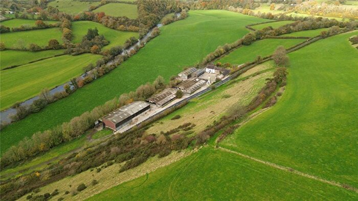 Semi Detached House For Sale In Pentrecourt Road, Llandysul, Carmarthenshire, SA44