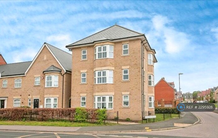 2 Bedroom Flat To Rent In Lancaster Approach, Colchester, CO4