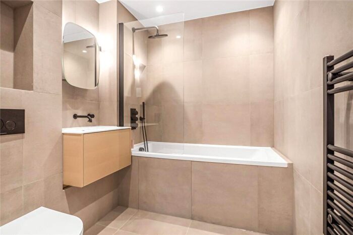 2 Bedroom Apartment To Rent In Smokehaus, - Bayford Street, Hackney, London, E8