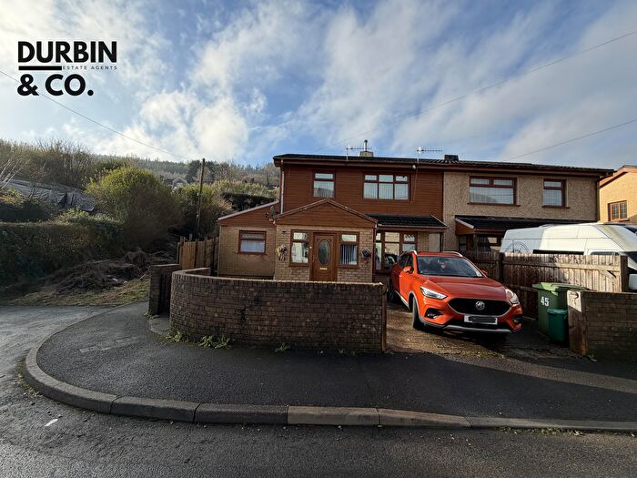 3 Bedroom Semi Detached House For Sale In Nant-Y-Fedw, Abercynon, Mountain Ash, CF45