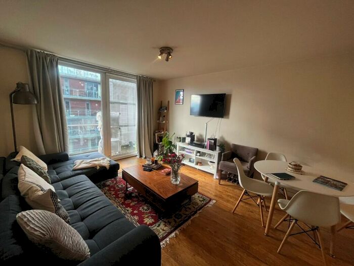 2 Bedroom Apartment To Rent In Blackfriars Road, Salford, M3