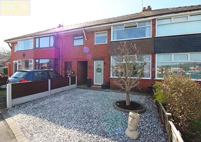 3 Bedroom Terraced House For Sale In Wycombe Close, Davyhulme, M41