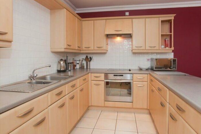 2 Bedroom Flat To Rent In Phoenix Boulevard, York, YO26