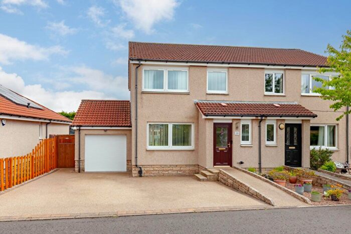 3 Bedroom Semi-Detached House For Sale In Orchard Grove, Crombie, Dunfermline, KY12