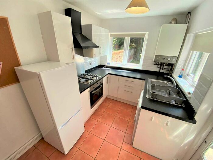 3 Bedroom Terraced House To Rent In Havelock Street, Canterbury, CT1