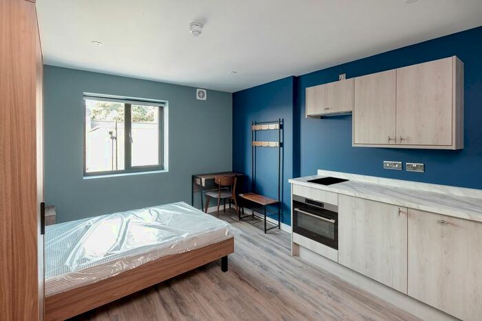 Studio To Rent In Wells Road, Bath, BA2