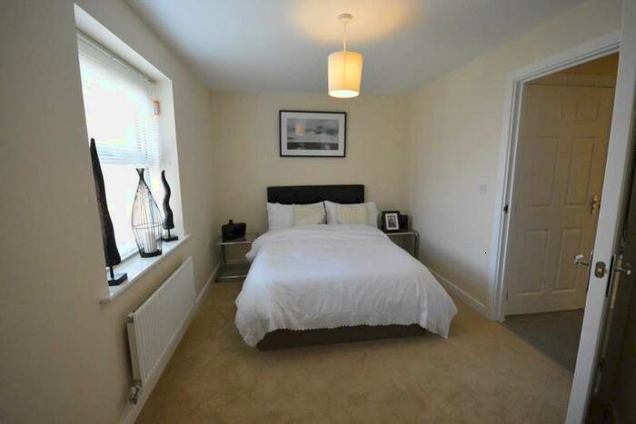 2 Bedroom Flat To Rent In Ferridays Fields Telford, TF7