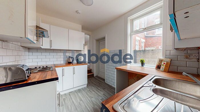 2 Bedroom Flat To Rent In Westoe, South Shields, NE33