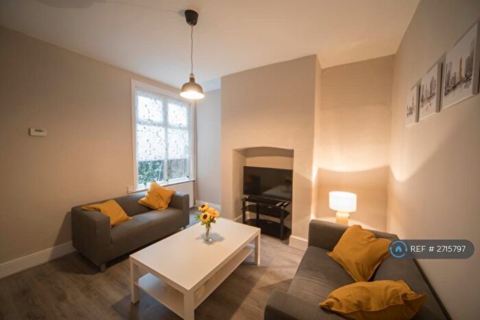 4 Bedroom Terraced House To Rent In Deramore Street, Manchester, M14