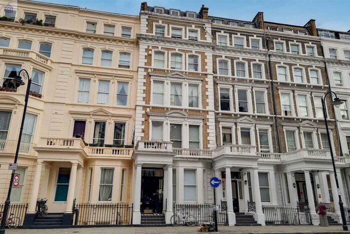 2 Bedroom Flat To Rent In Collingham Road, London, SW5