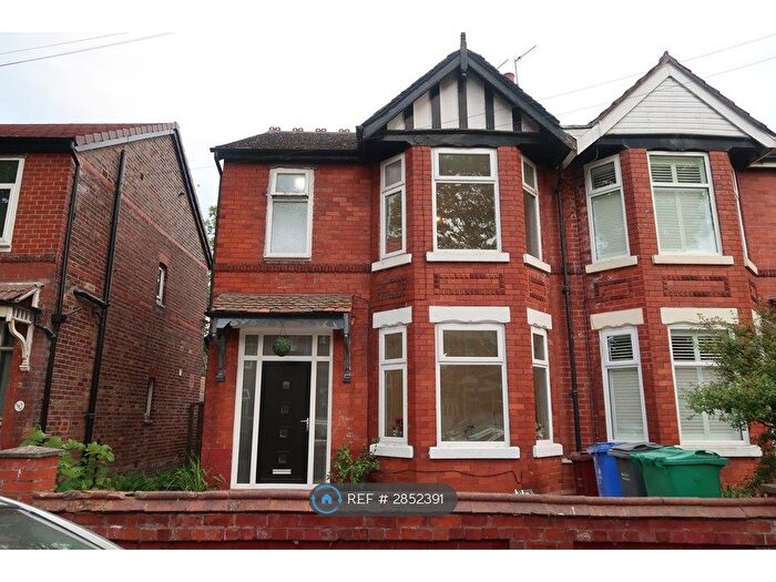 3 Bedroom Semi Detached House To Rent In Fairview Avenue, Manchester, M19
