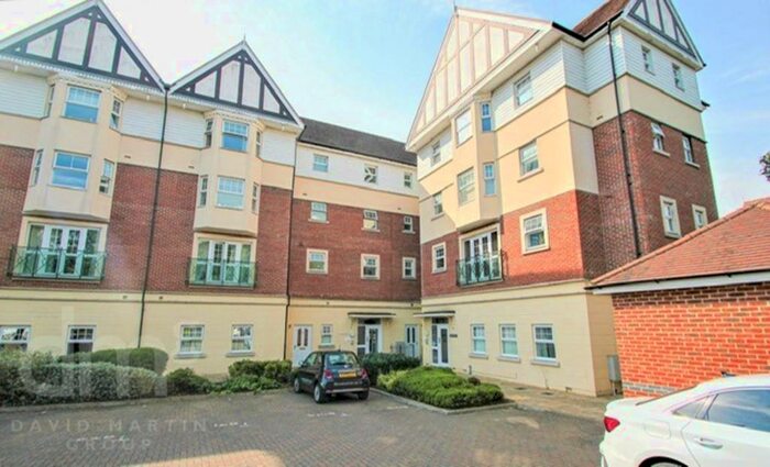 2 Bedroom Apartment To Rent In Apprentice Drive, Colchester, CO4
