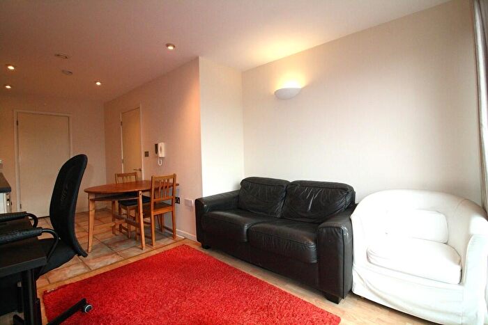 1 Bedroom Apartment To Rent In Broughton House, West Street, S1
