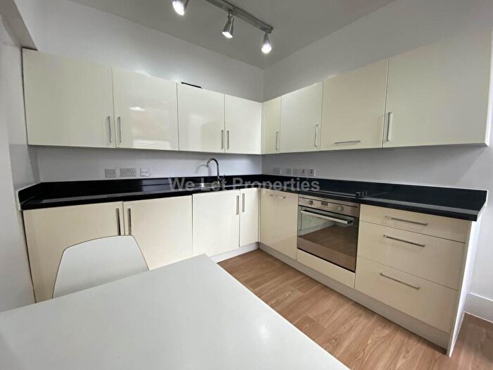 1 Bedroom Apartment To Rent In Town Hall, Bexley Square, M3