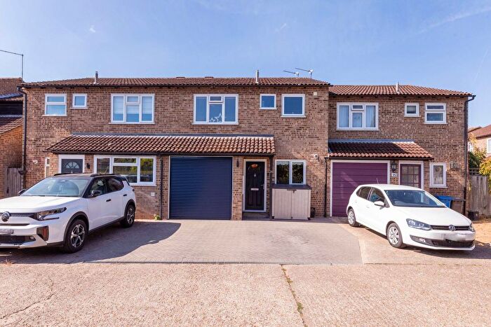 3 Bedroom Terraced House For Sale In Byland Drive, Maidenhead, SL6