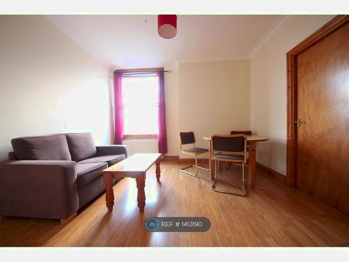 1 Bedroom Flat To Rent In Woodvale, London, SE23