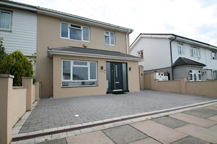 3 Bedroom Semi-Detached House To Rent In Manford Way, Chigwell, Essex, IG7