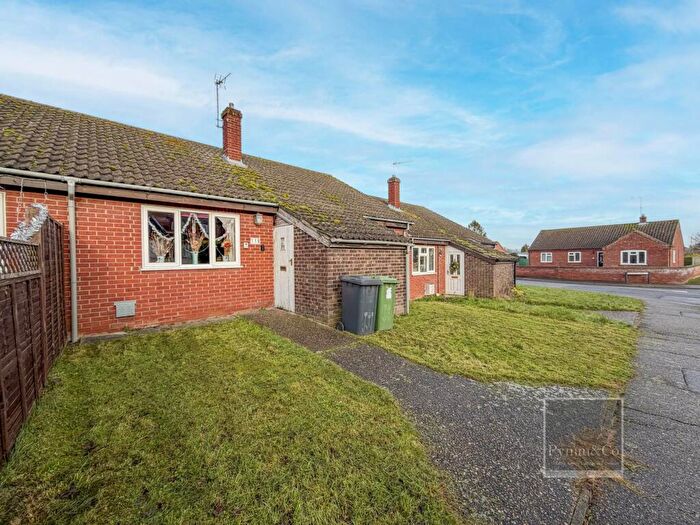 2 Bedroom Bungalow For Sale In Fakenham Road, Great Ryburgh, NR21