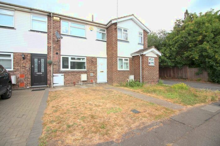 2 Bedroom Terraced House To Rent In Ladygate Lane, Ruislip, HA4